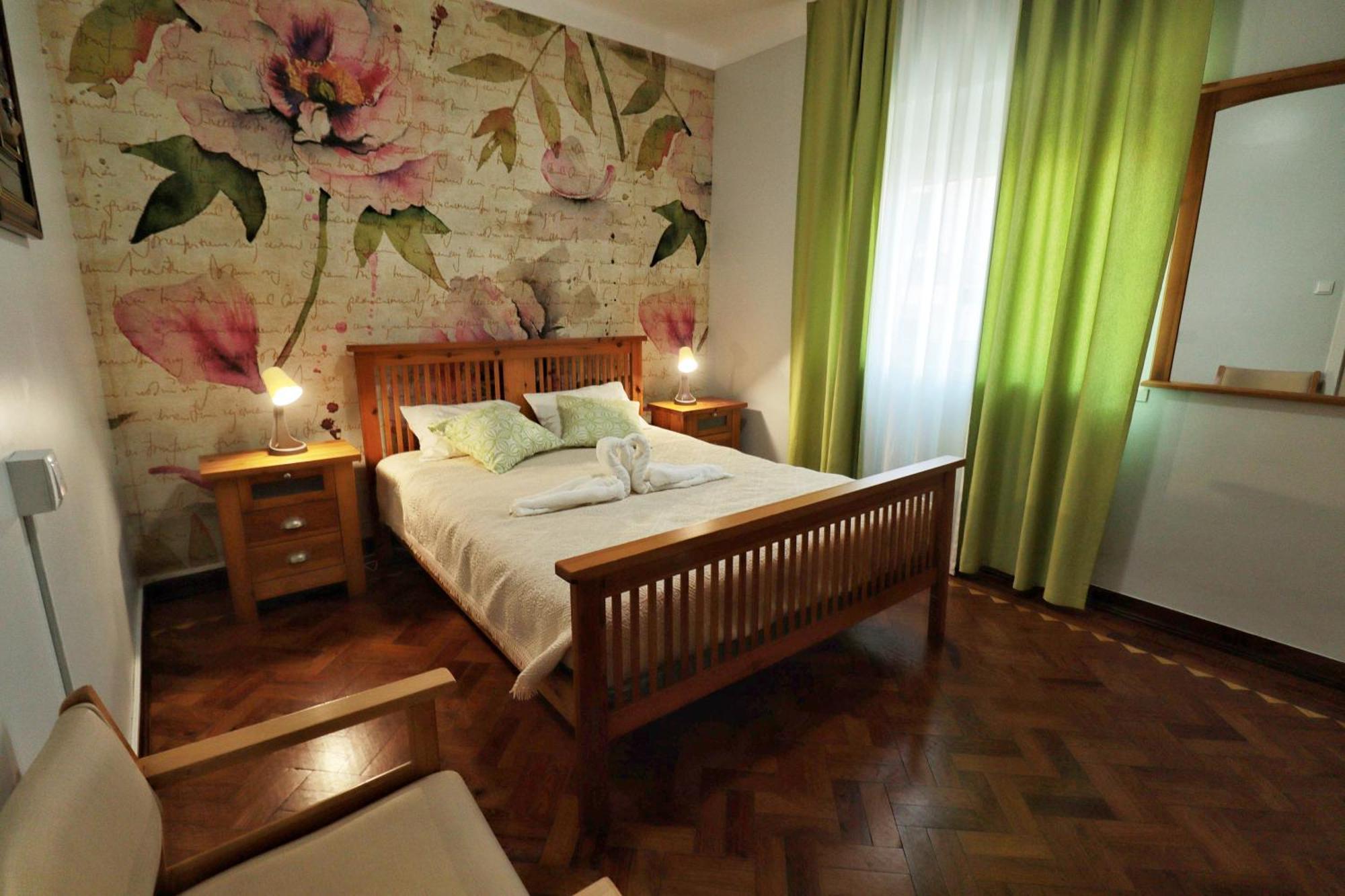 Hostel Jardins De Sao Luis Setúbal Extérieur photo